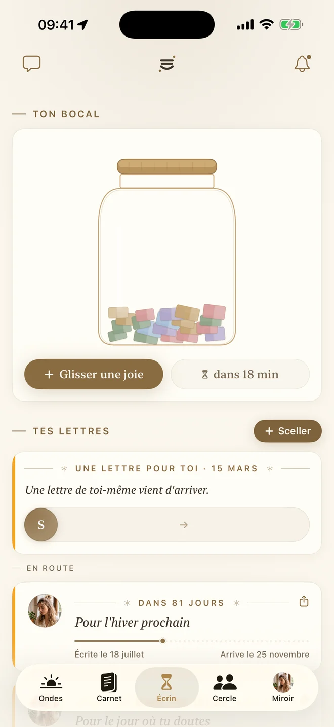 L’onglet Écrin : le bocal rempli de joies, et les lettres en route vers leur date.